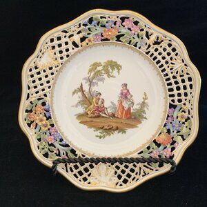Helena Wolfsohn Reticulated Plate 8.5" Watteau Couple Scene Dresden Germany 3